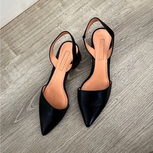 Chic Black Slingback Heels